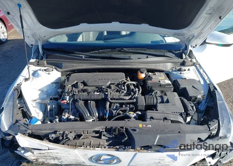 2022 Hyundai Elantra Sel z USA, uszkodzony, nr VIN 5NPLM4AG2NH053748